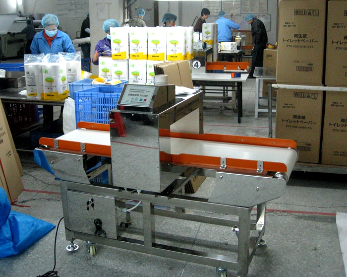 好景紙品整包金屬檢測機6.jpg